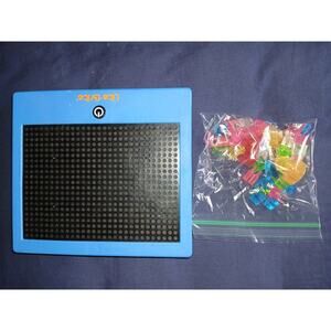 Lite Brite Plastic Light up Game Kids Battery Included Good Condition Blue 8+